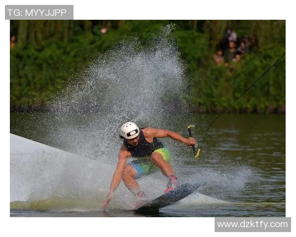 极限运动战术探究成都极限运动队的边路渗透与战术创新分析 极限运动战术探究成都极限运动队的边路渗透与战术创新分析