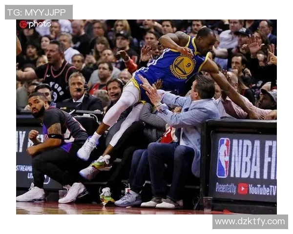 勇士与猛龙激战全程回顾精彩瞬间尽在其中不容错过