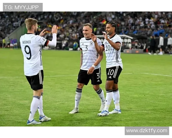 德国与墨西哥足球对决精彩语音直播全程回顾与分析