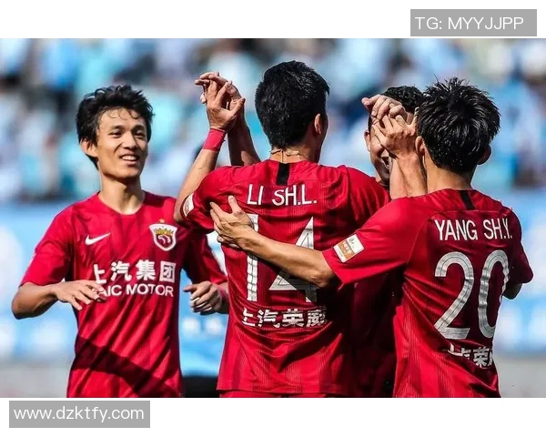 恒大与上港巴西球星对决引发的精彩赛事回顾与分析 恒大与上港巴西球星对决引发的精彩赛事回顾与分析