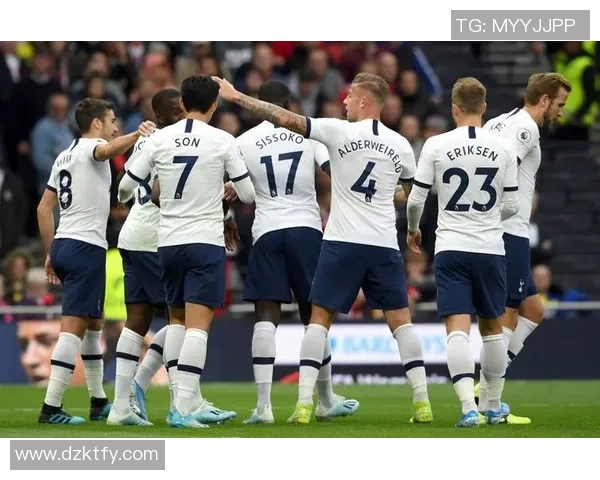 勇士与雷霆激战正酣央视网全程直播精彩对决分析