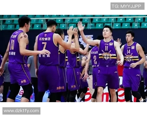 北京北控对阵福建精彩直播回顾与赛后分析全方位解读比赛亮点与球员表现